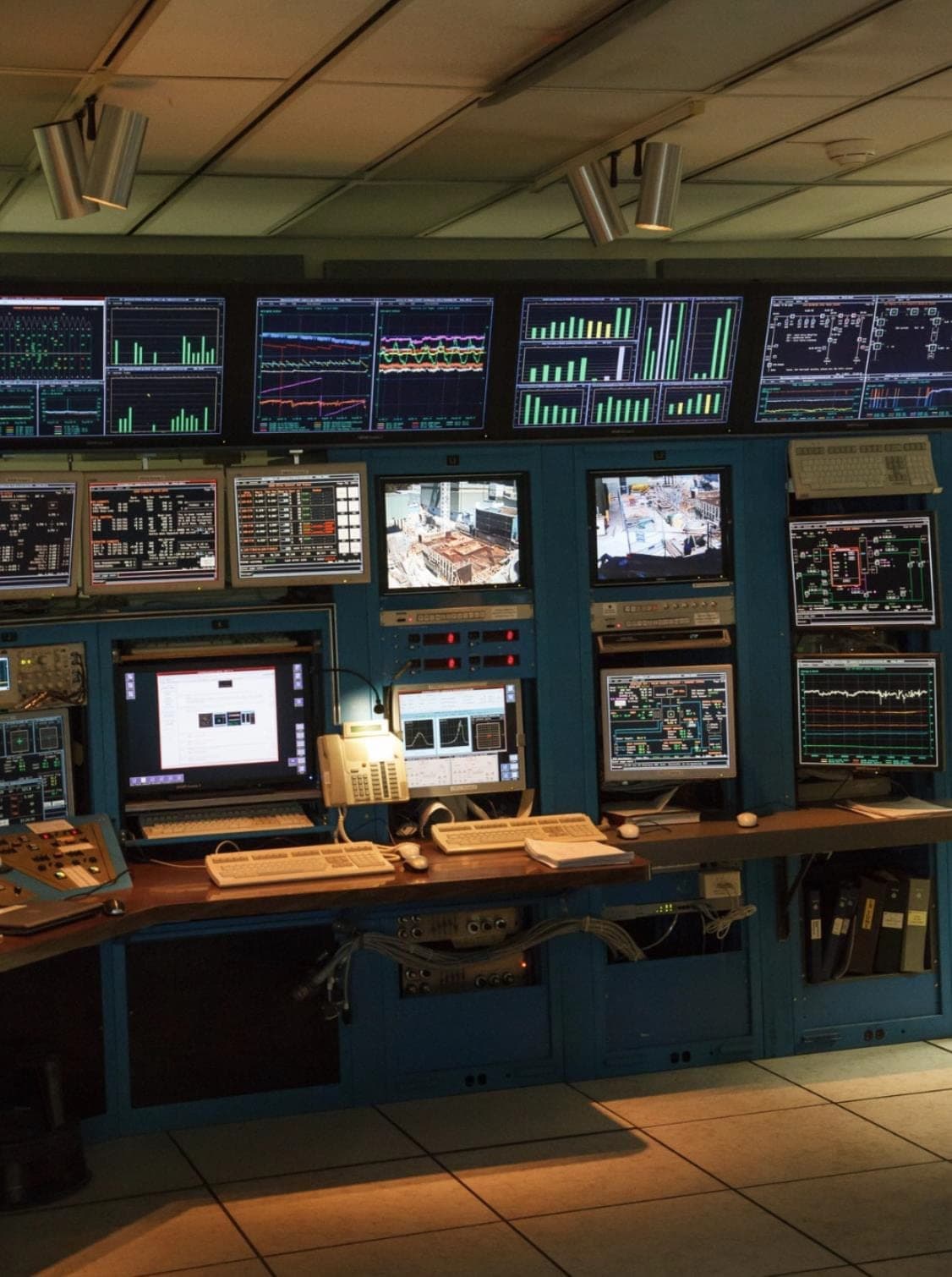 Control Room — Measurement Monitoring Set.